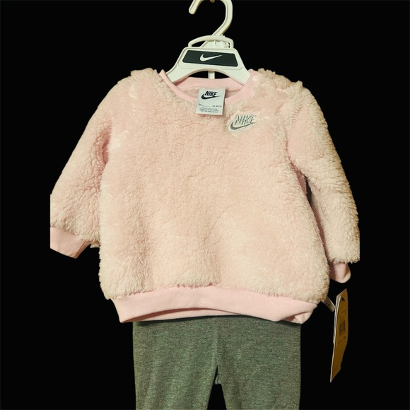 Nike Soft Pink Fleece Set with Gray Leggings - Picture 4 of 6